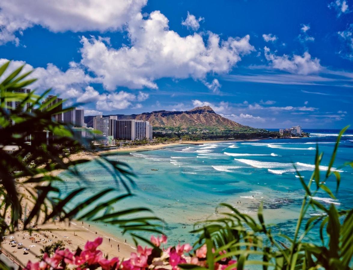 Fabulous Mountain View With Free Parking! Honolulu