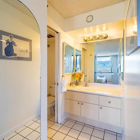 Fabulous Mountain View Condo With Free Parking! Honolulu Extérieur photo
