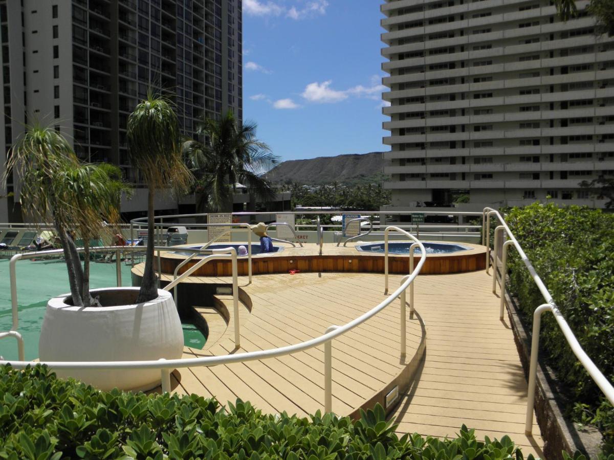 Apartment Fabulous Mountain View With Free Parking! *